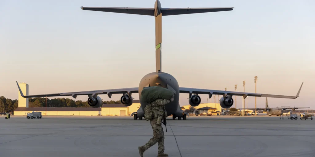 Leaders of Elite Paratrooper Unit Ordered to Middle East as Trump Weighs Iran Ground War