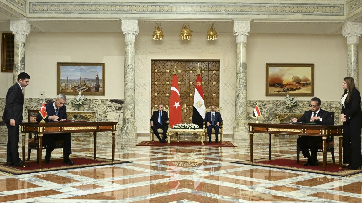 5bed4ad3 3d34 4e0c bf58 eeb8ea57f18d 1