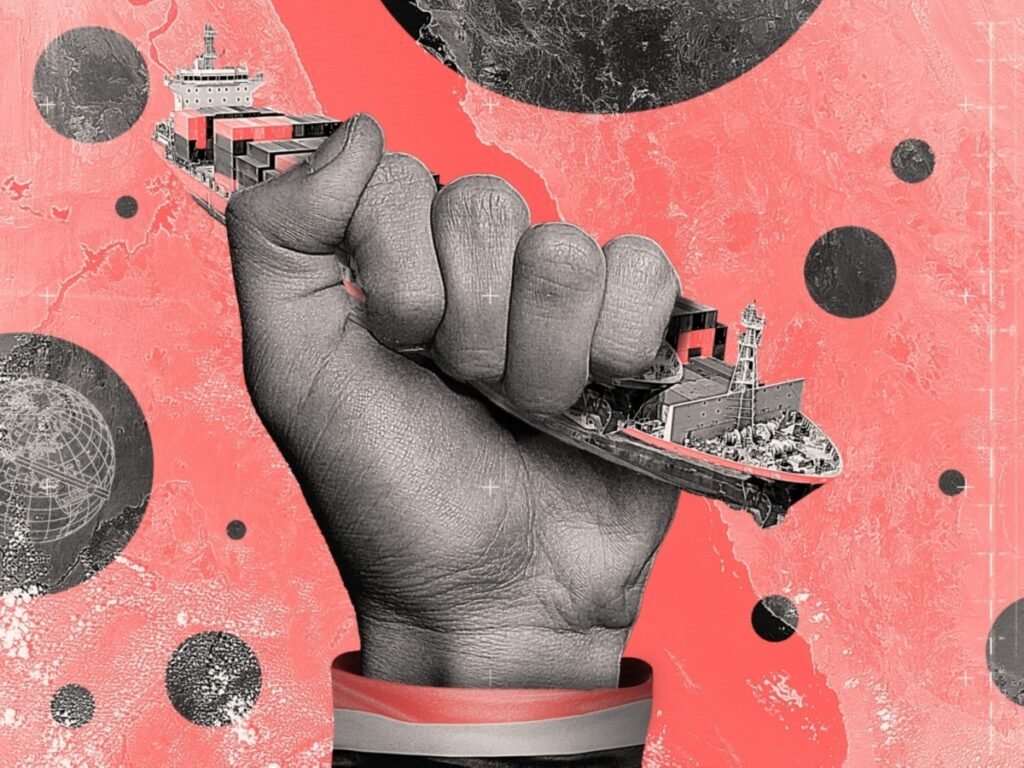تحالف الدفاع في البحر الأحمر يواجه انقسامات تشغيلية حادة Graphic illustration of a hand squeezing a container ship, highlighting Red Sea defence operational rifts.
