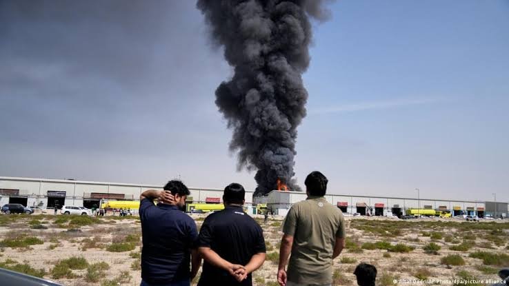 پیامدهای جنگ ایران: تداخل اقلیم، بهداشت و حکومت 3 1bf34ecc 644d 4e08 bf05 536e953739eb 2