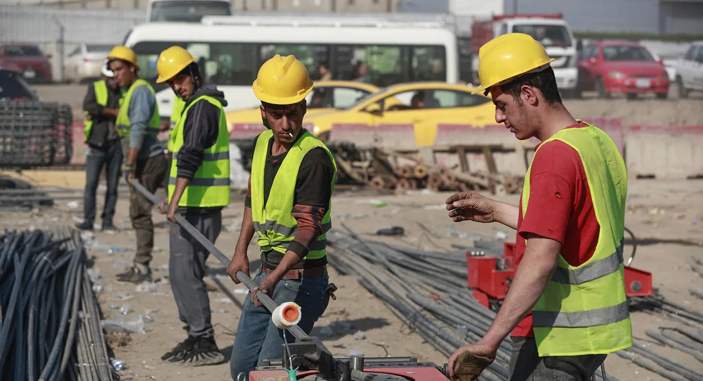طريق التنمية العراقي يواجه خطر التحول إلى ساحة عقود 1 9f8a8c2a 0dba 422b 9a5b 13a8ab29bdc0 2